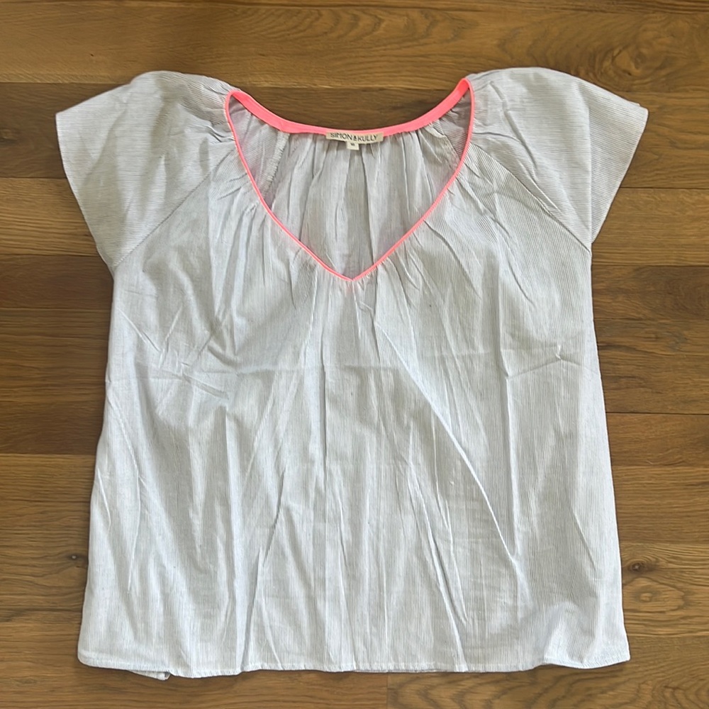 Simon & Kully top size 10
